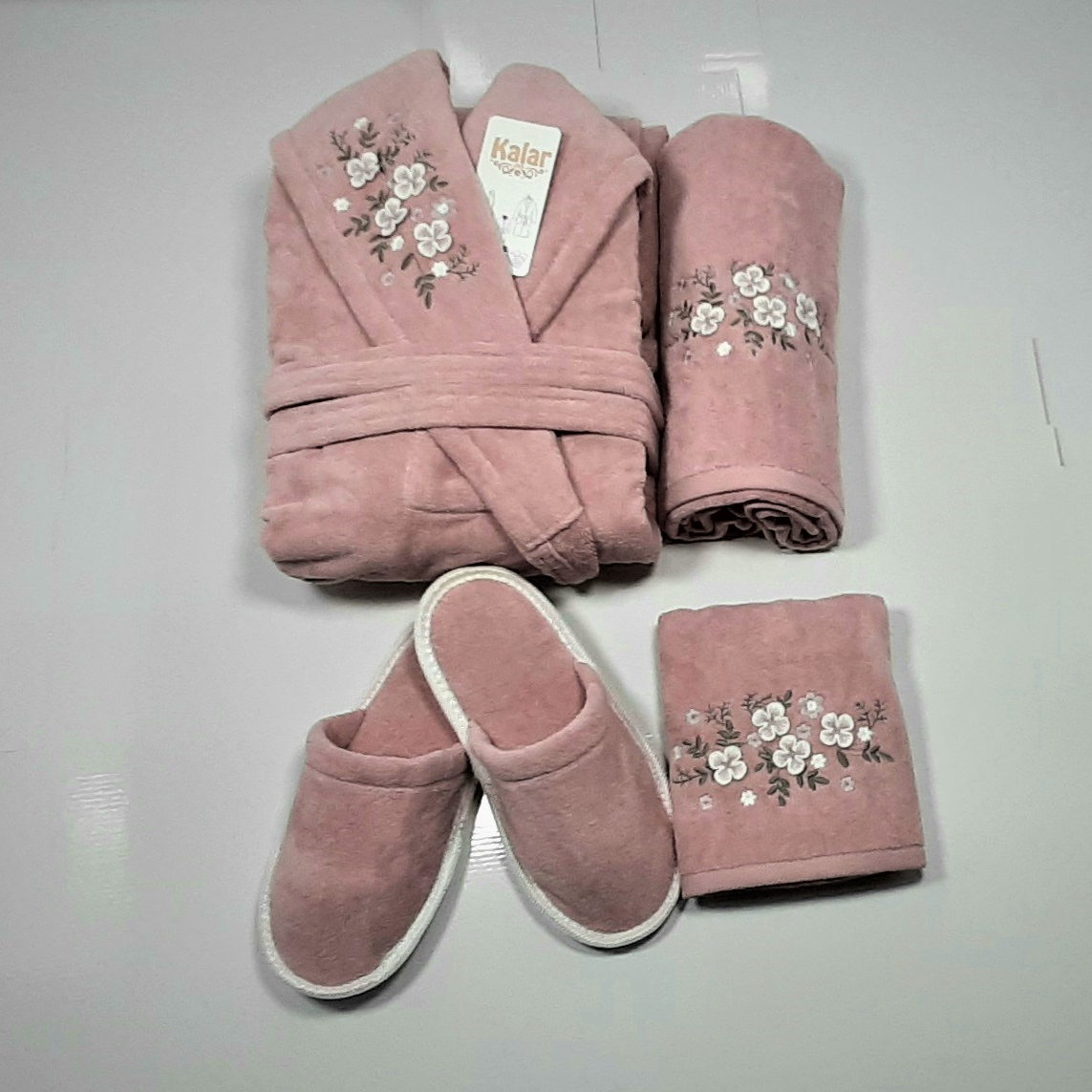 حوله عروس و داماد نیم ست اقتصادی