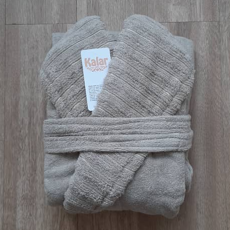 حوله تن پوش کلاه دار اقتصادی مدل پیرامید رنگ خاکی   سایز  L(125) 