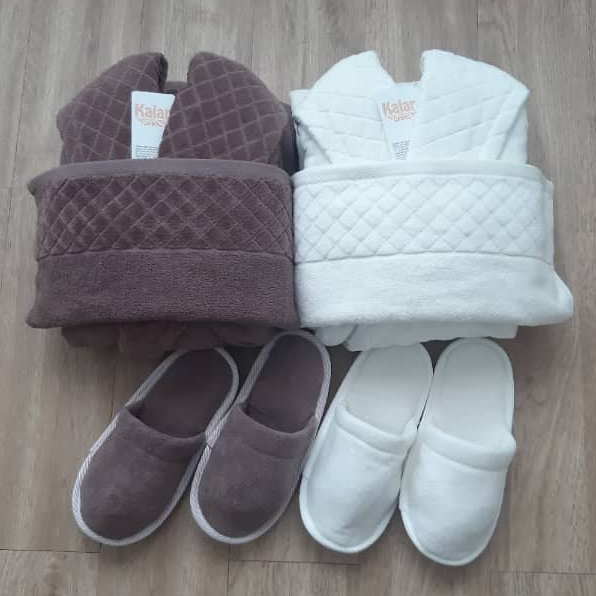 ست حوله جهیزیه اقتصادی 8 تکه عروس و داماد مدل کارتیر