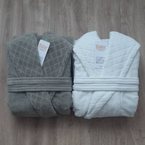 حوله تن پوش عروس و دامادی