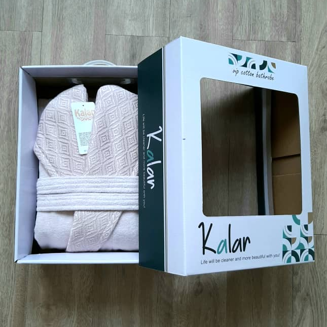 حوله تن پوش کلاه دار اقتصادی دایموند